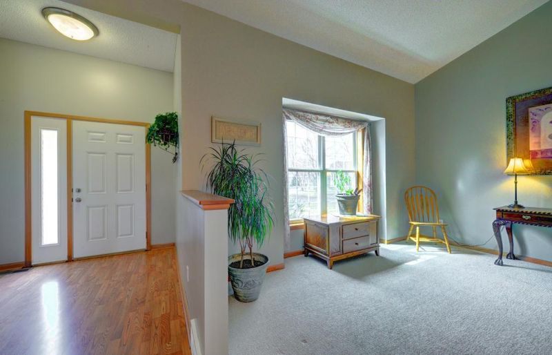 18610 Explorer Way, Farmington, MN 55024