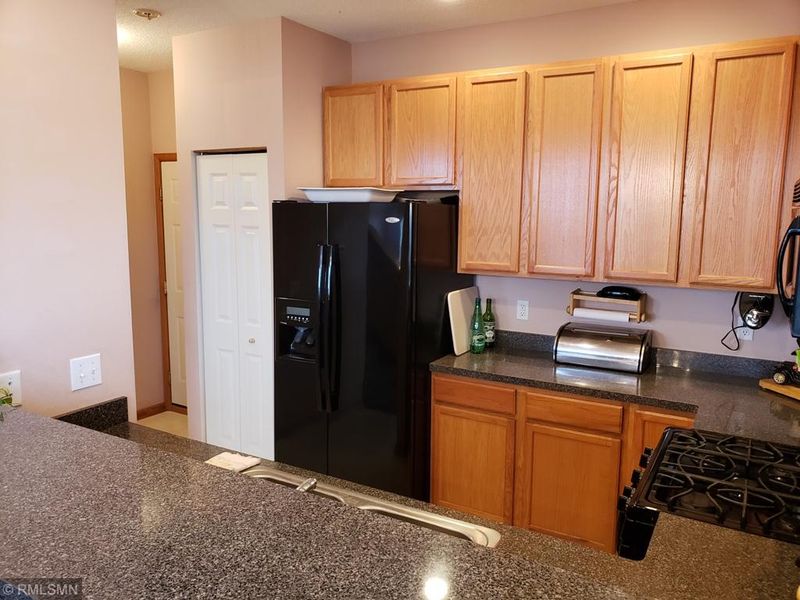 1794 Colonial St, Shakopee, MN 55379
