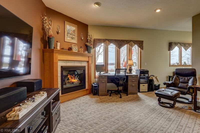 945 2nd St NW, Avon, MN 56310