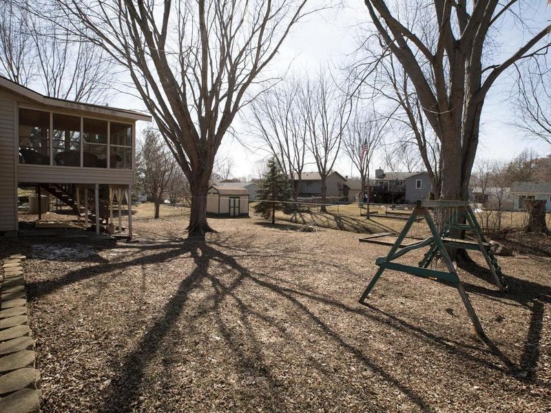 1041 10th Ave N, Sauk Rapids, MN 56379