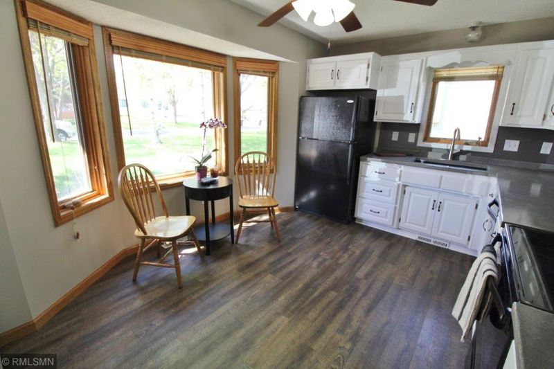 177 Green Briar Dr, Lino Lakes, MN 55014
