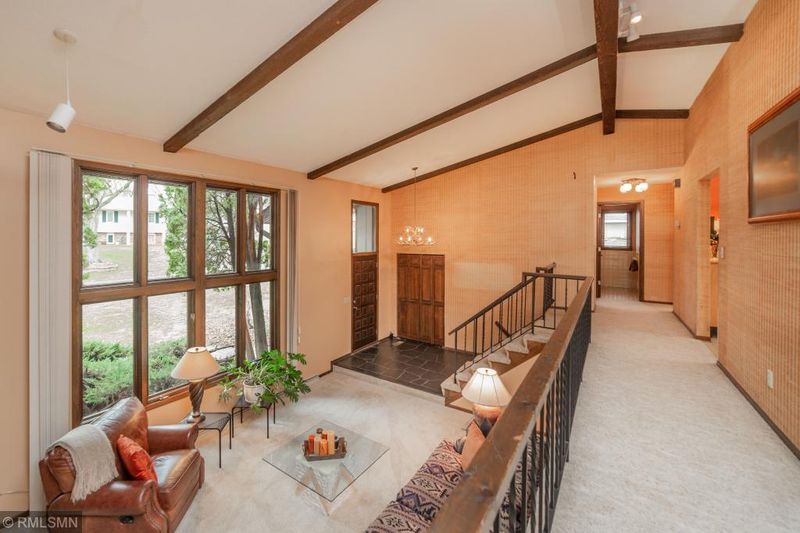 4375 Vivian Ave, Shoreview, MN 55126