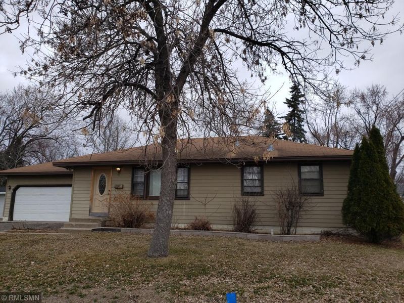 4816 W 126th St, Savage, MN 55378