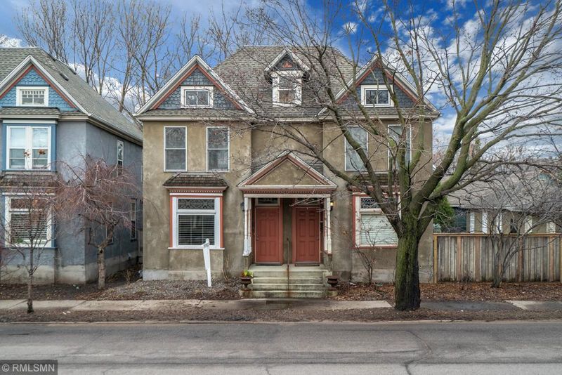 232 Dale St N, Saint Paul, MN 55102