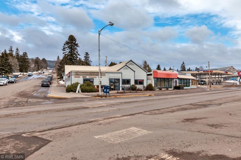 17 - 21 W Highway 61, Grand Marais, MN 55604