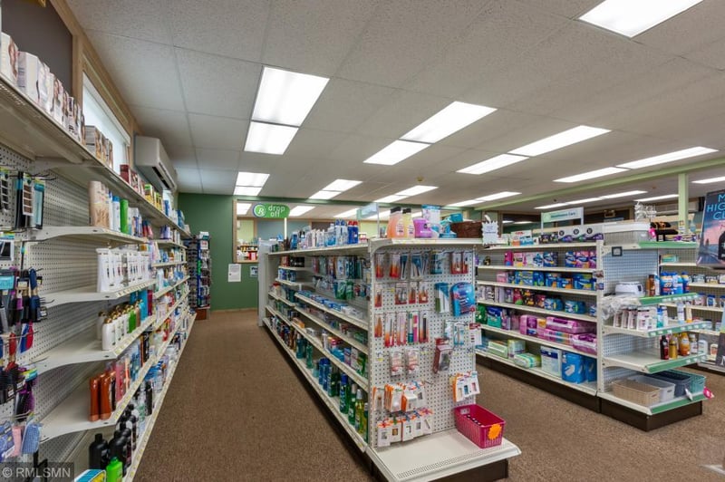 17 - 21 W Highway 61, Grand Marais, MN 55604