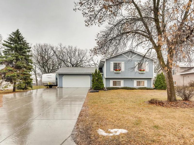 3452 139th Ln NW, Andover, MN 55304