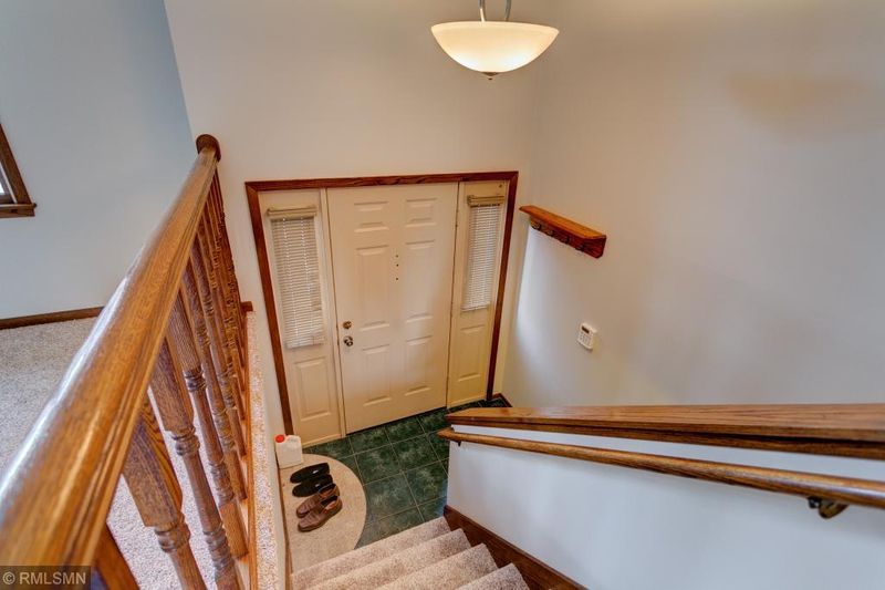 4058 5th St NW, Rochester, MN 55901