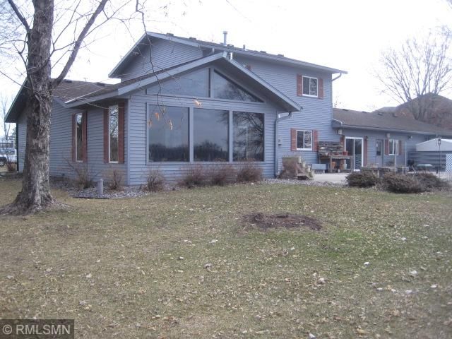 17143 Fairway Cir, Cold Spring, MN 56320