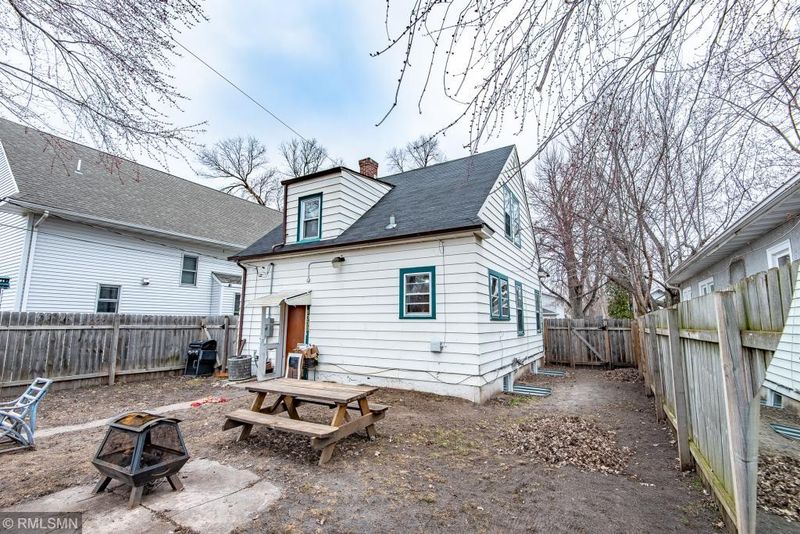 1339 Upton Ave N, Minneapolis, MN 55411