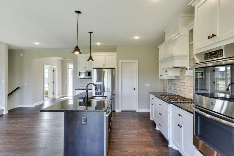 12798 Lake Vista Ln N, Champlin, MN 55316