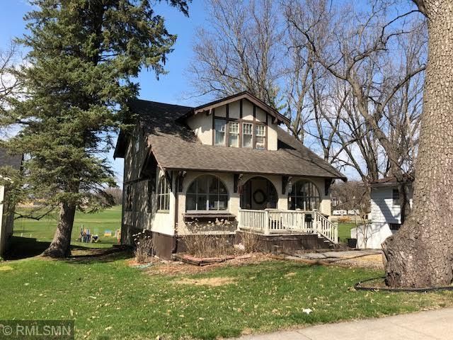611 4th Ave NE, Waseca, MN 56093