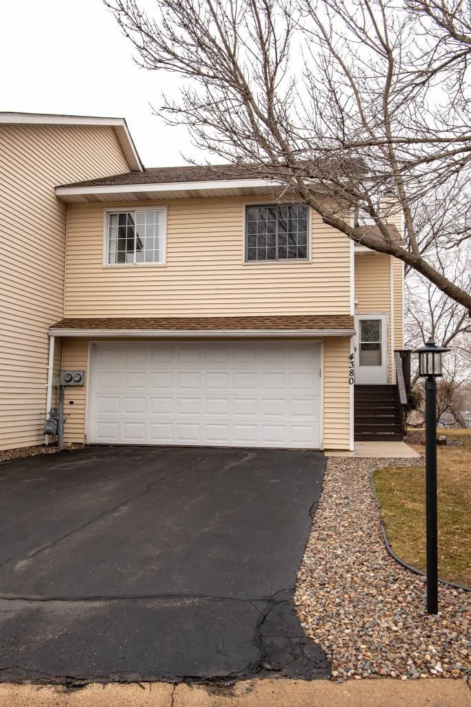 4380 Cinnamon Ridge Trl, Eagan, MN 55122