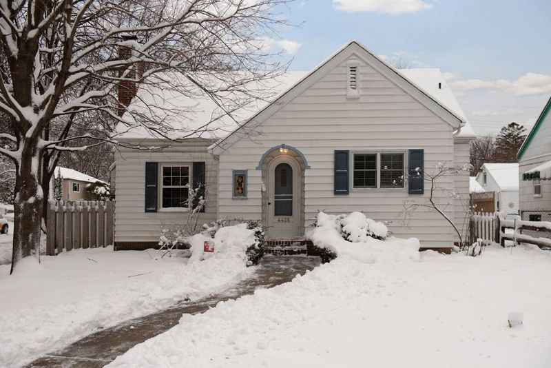 4456 30th Ave S, Minneapolis, MN 55406