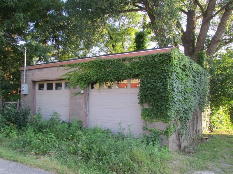 105 S Main St, Alma, WI 54610
