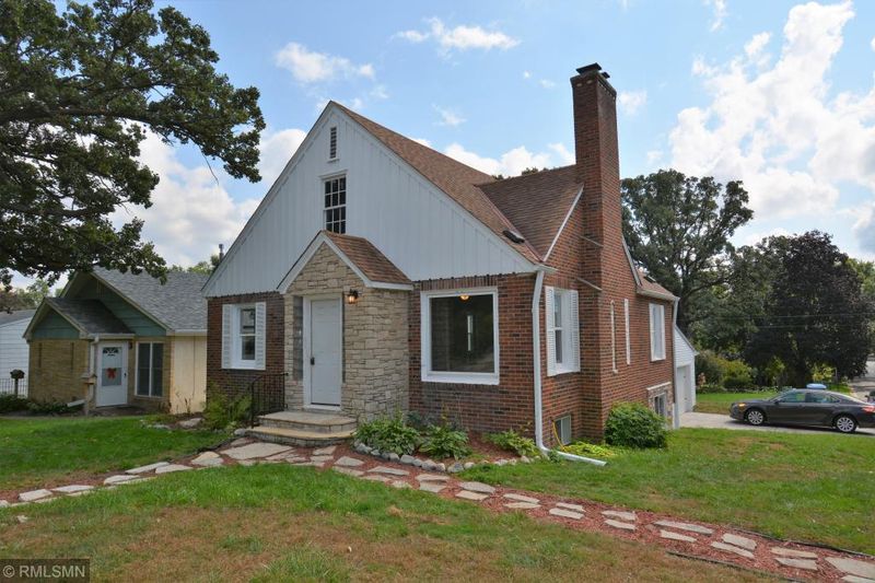 7525 Minnetonka Blvd, Saint Louis Park, MN 55426
