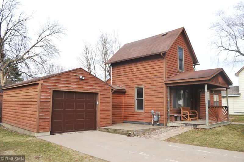 250 2nd Ave NW, Plainview, MN 55964