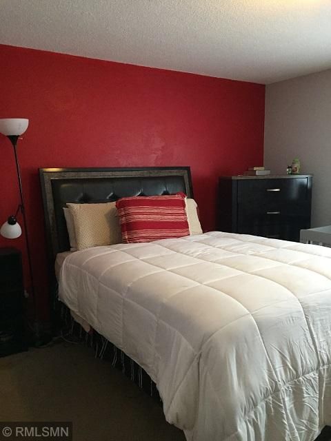 7102 Jocelyn Alcove S, Cottage Grove, MN 55016