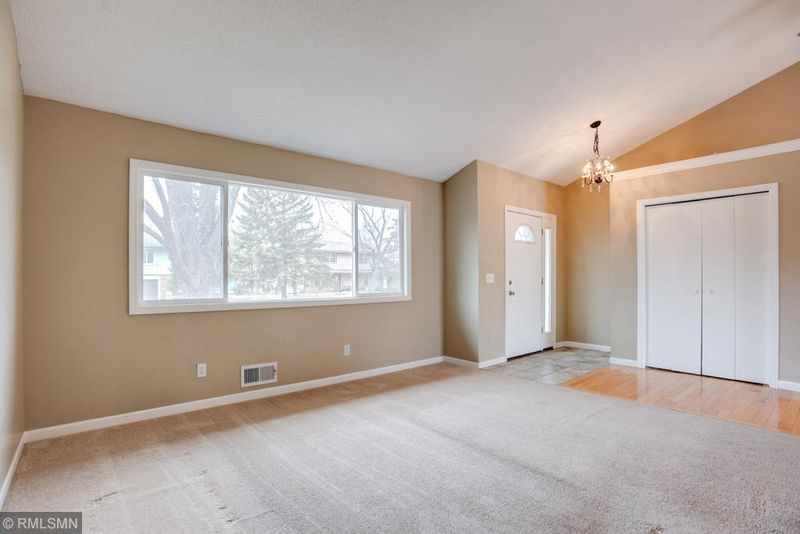 8048 Yates Ave N, Brooklyn Park, MN 55443