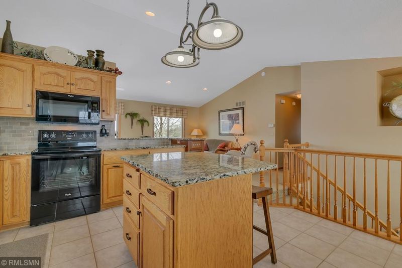 1525 9th Ave N, Sartell, MN 56377