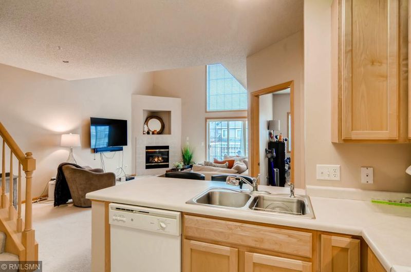 6557 Merrimac Ln N, Maple Grove, MN 55311