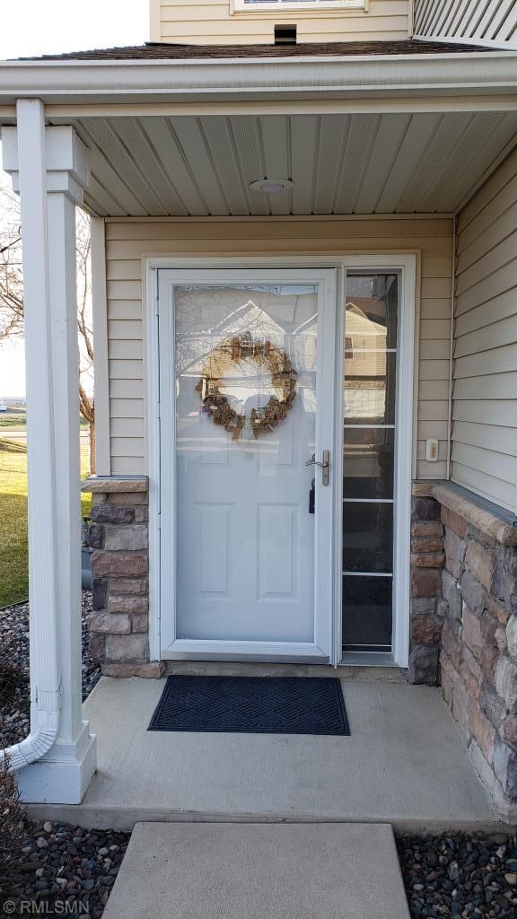 2941 Philipp Ave, Shakopee, MN 55379