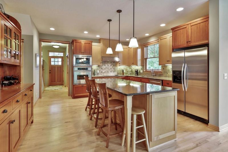14241 Arbre Ln N, Hugo, MN 55038