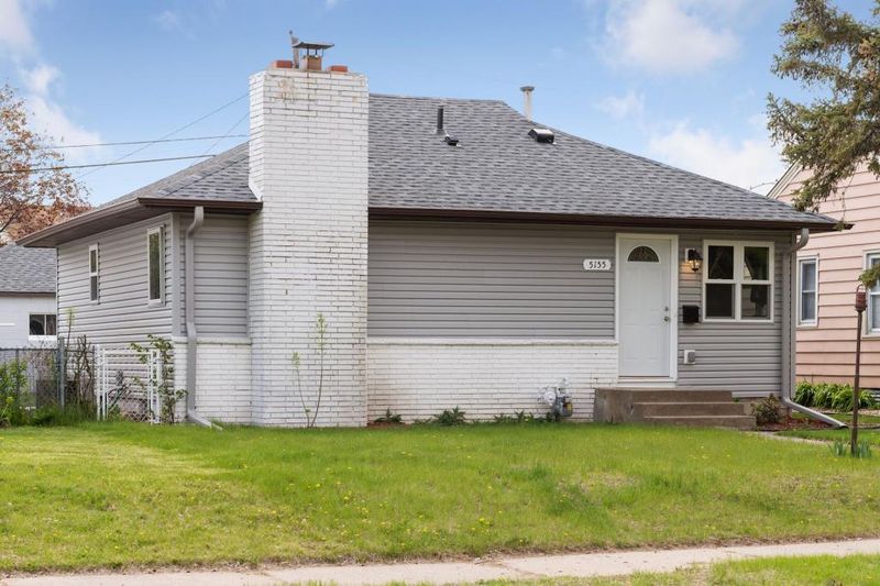 5155 Dupont Ave N, Minneapolis, MN 55430