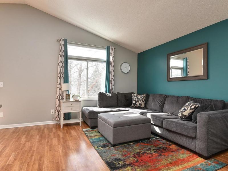 313 4th St NW, Saint Michael, MN 55376