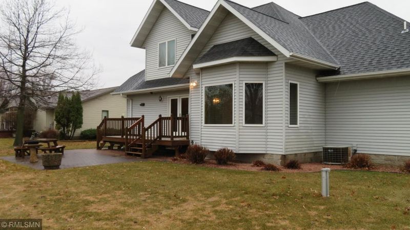 306 Park Ave SE, Pierz, MN 56364