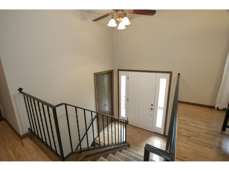 112249 Eitel Cir, Chaska, MN 55318