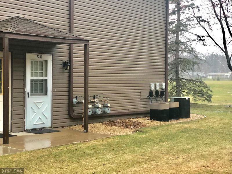 2240 Pinehurst Ln, Stillwater, MN 55082