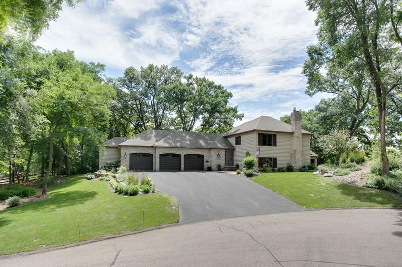 3628 Regal Oak, Minnetonka, MN 55305