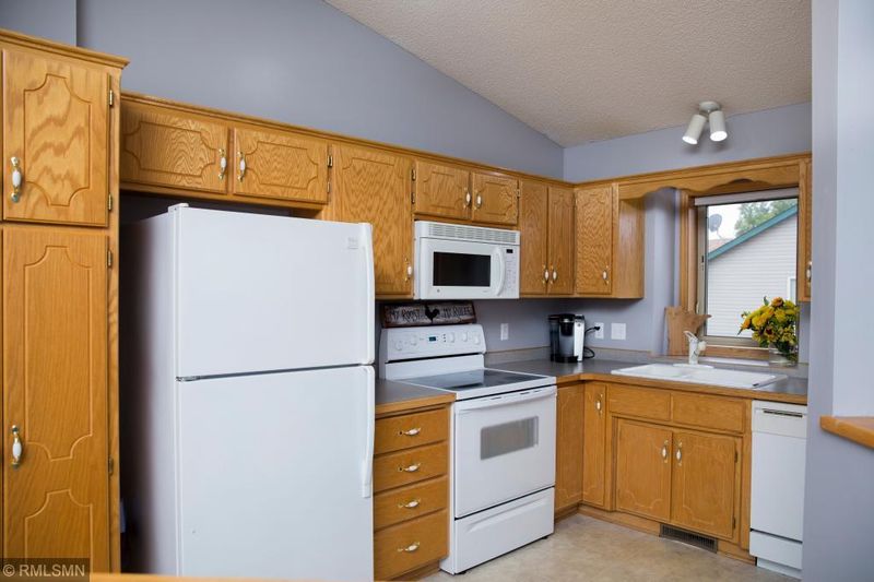 5052 Mitchell Rd, Big Lake, MN 55309