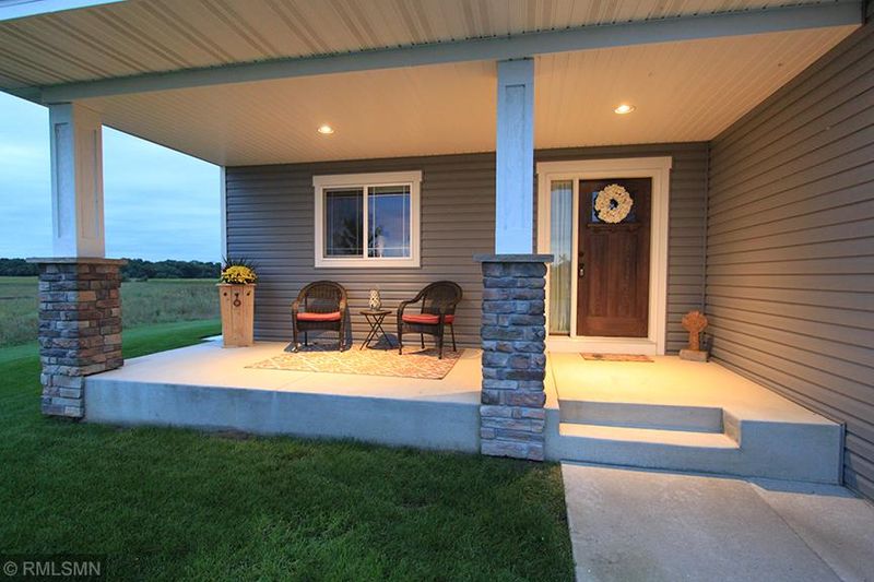 1102 150th Ln NW, Andover, MN 55304