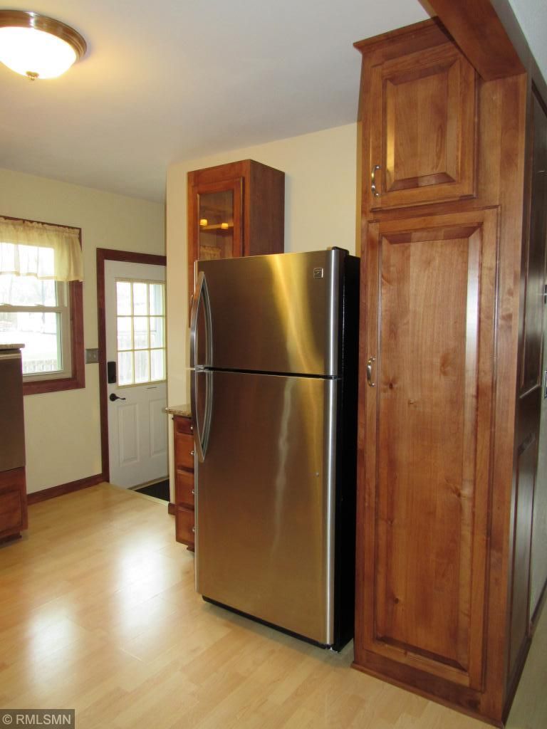 282 Arion St E, West Saint Paul, MN 55118