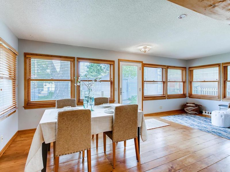 6712 Sheridan Ave S, Richfield, MN 55423