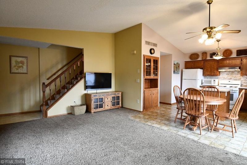 3D Shady Way, Circle Pines, MN 55014