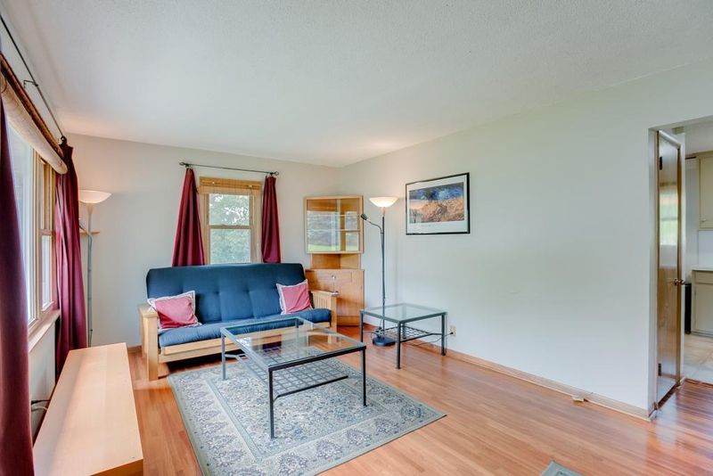 1731 Hillview Rd, Shoreview, MN 55126
