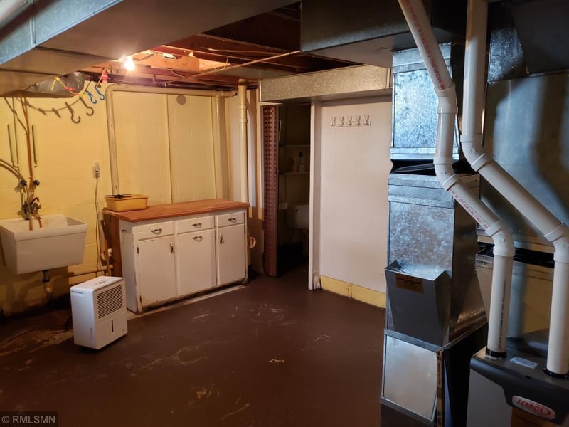 N7614 690th St, Beldenville, WI 54003