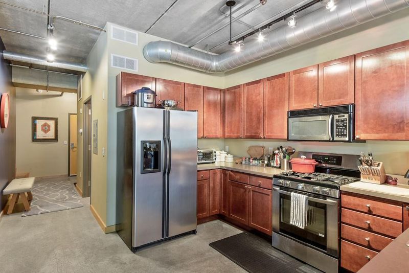710 N 4th St #114, Minneapolis, MN 55401