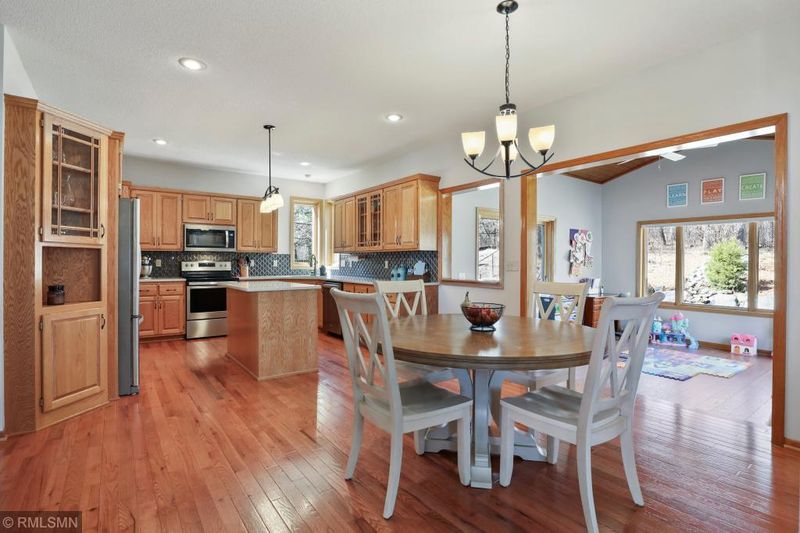 10949 Timberline Dr N, Champlin, MN 55316