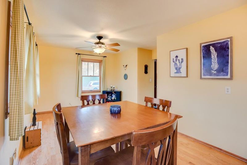 103 16th Ave S, South Saint Paul, MN 55075