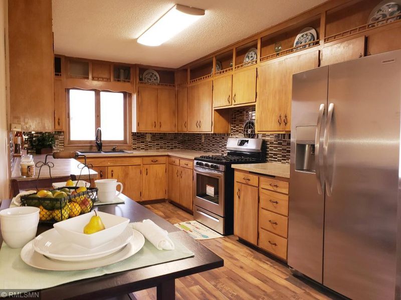 528 Swift Ave N, Litchfield, MN 55355
