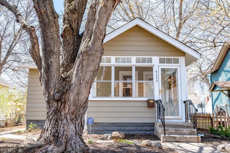 4355 Russell Ave N, Minneapolis, MN 55412