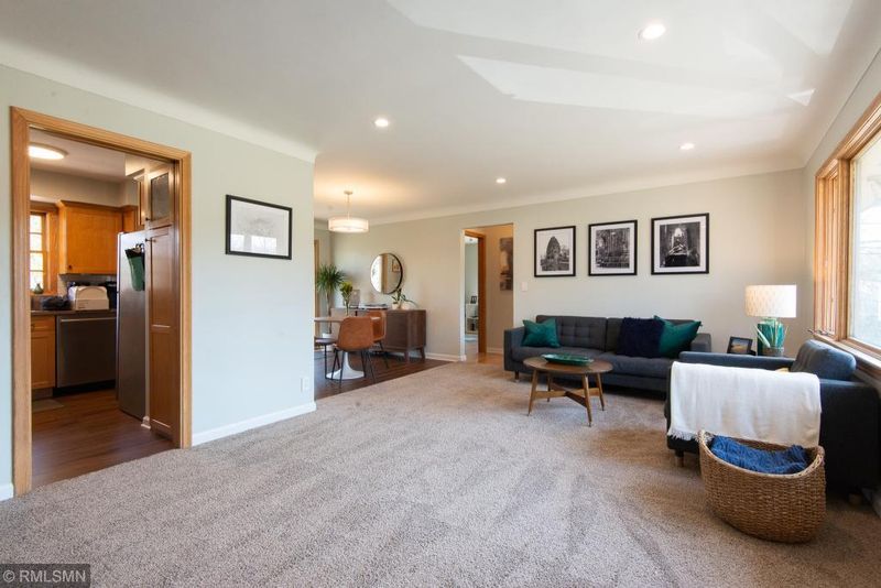 1700 Glenview Ave, Arden Hills, MN 55112