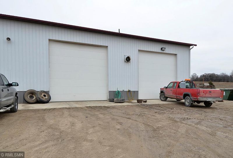 22650 Bagley Ave, Faribault, MN 55021