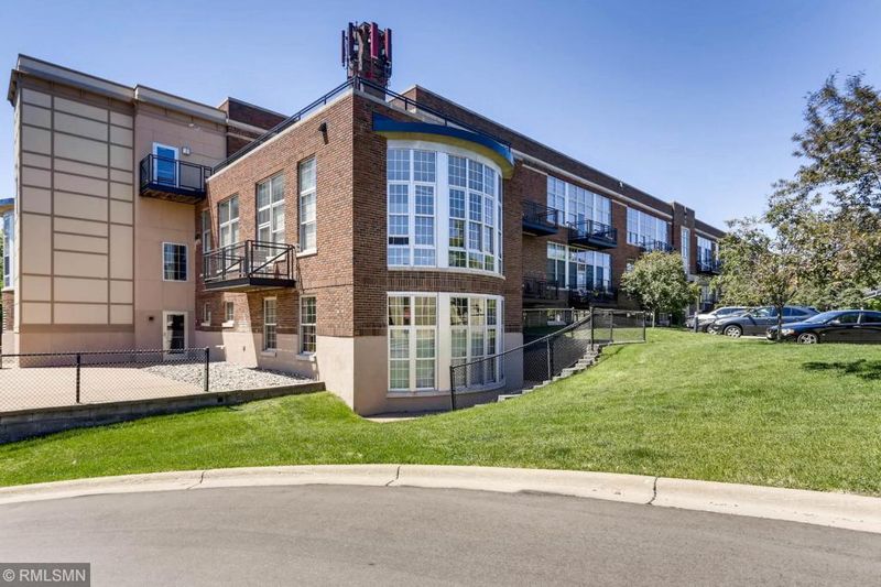 4100 Vernon Ave S #S107, Saint Louis Park, MN 55416