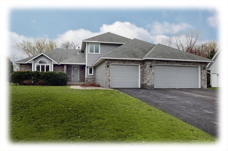 12657 95th Ave N, Maple Grove, MN 55369