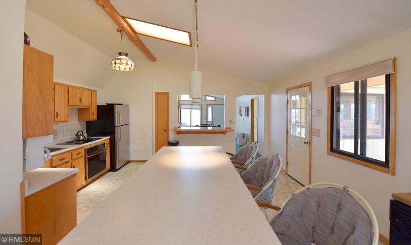 8816 Interlachen Rd, Lake Shore, MN 56468
